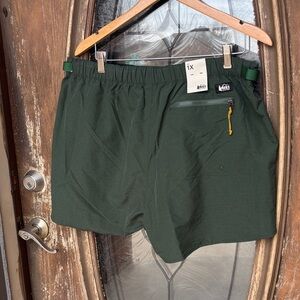 NWT REI Hiking Trail Shorts! Men’s 1X